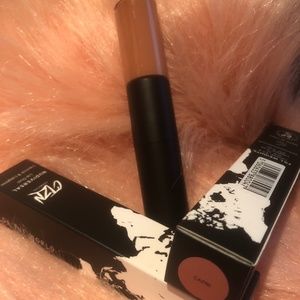NEW CTZN NUDIVERSAL LIP DUO COLOR CAPRI